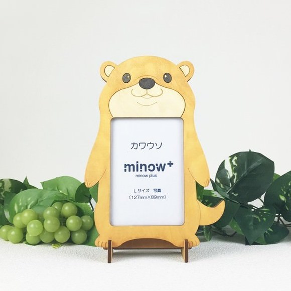 minow plus カワウソ 木製写真立て L判サイズ